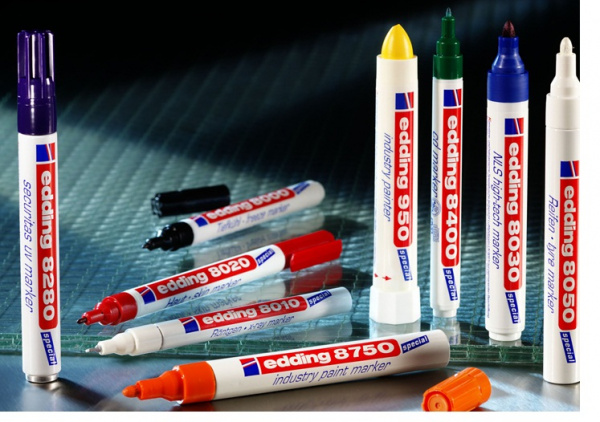 Набор перманентных маркеров скошен 1-5 мм 4 цвета